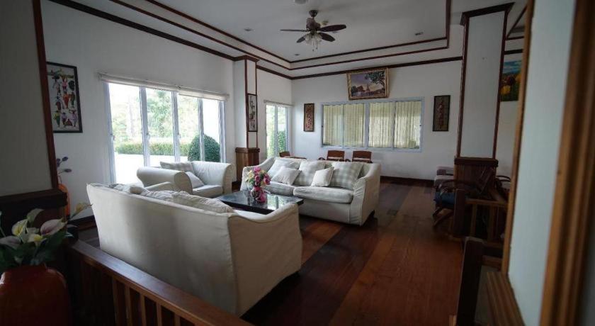 Sea Mountain Khanom Hotel Exterior photo